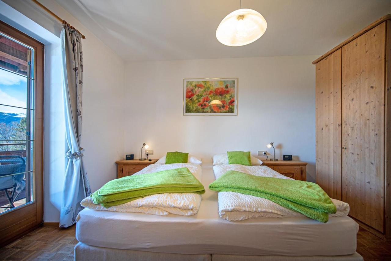Bonichhof Hotel Laion Bagian luar foto