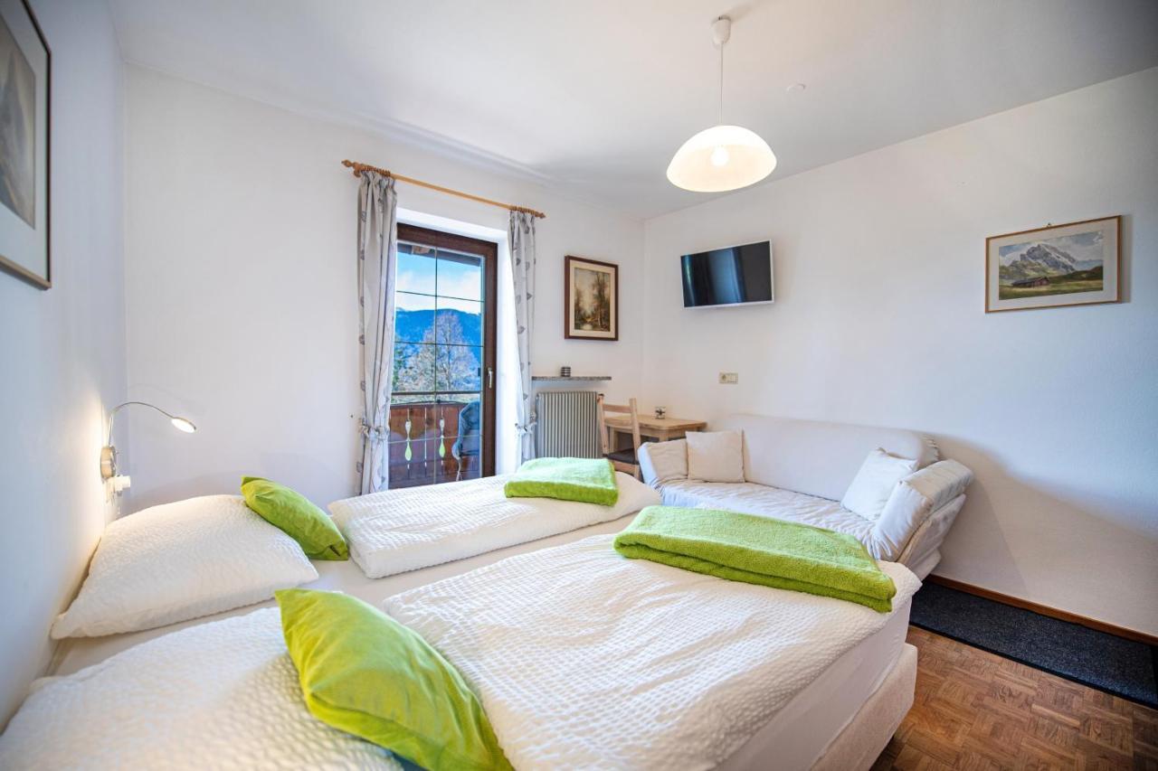 Bonichhof Hotel Laion Bagian luar foto